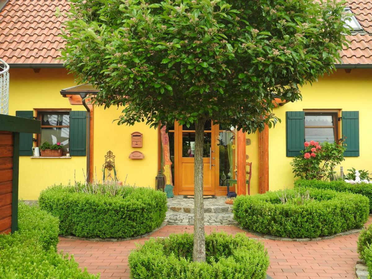Hallerndorf Sweet Home Suite מראה חיצוני תמונה